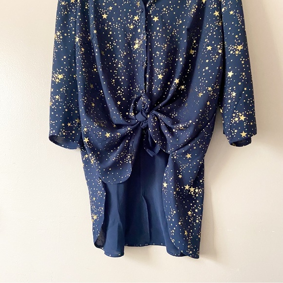 Bloomchic• midnight blue star moon print button up short sleeve top kimono - Picture 3 of 8